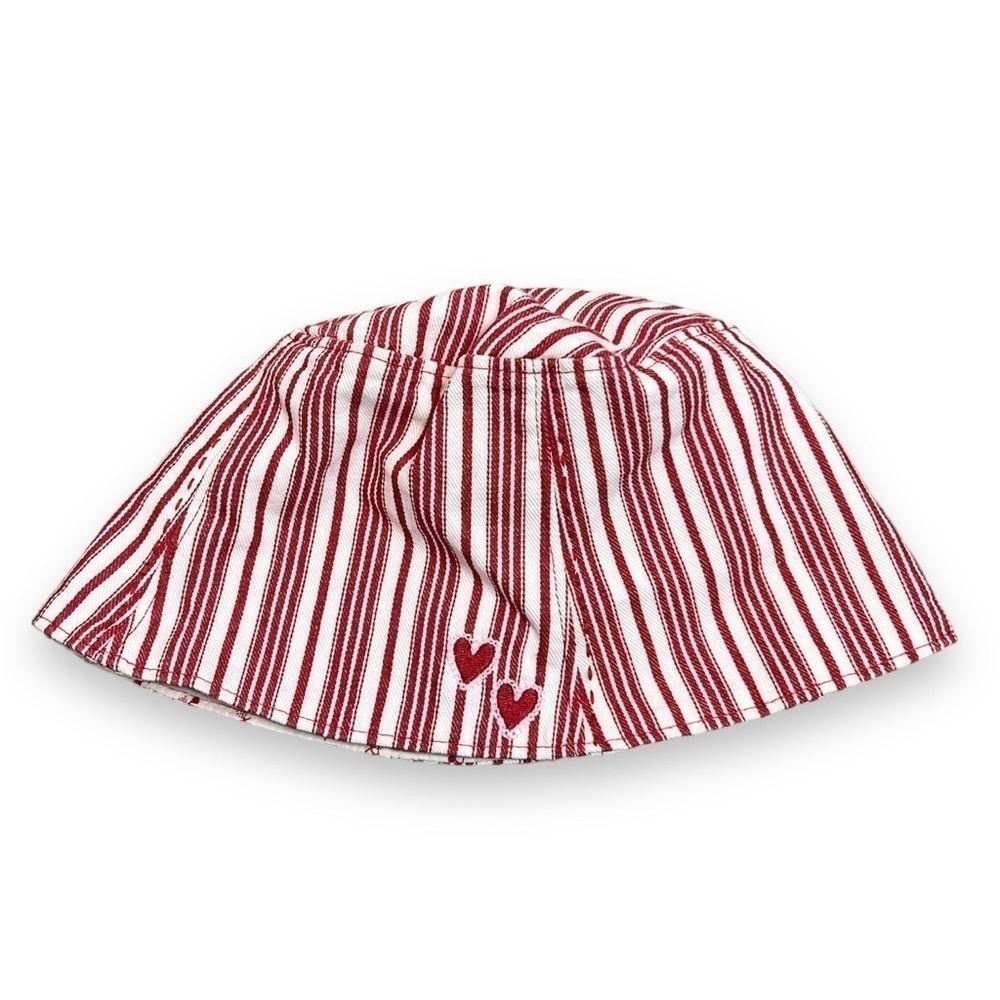 BABY‎ Gap Hearts and Stripes Reversible Girls Valentines Day Hat 12-18 mo.